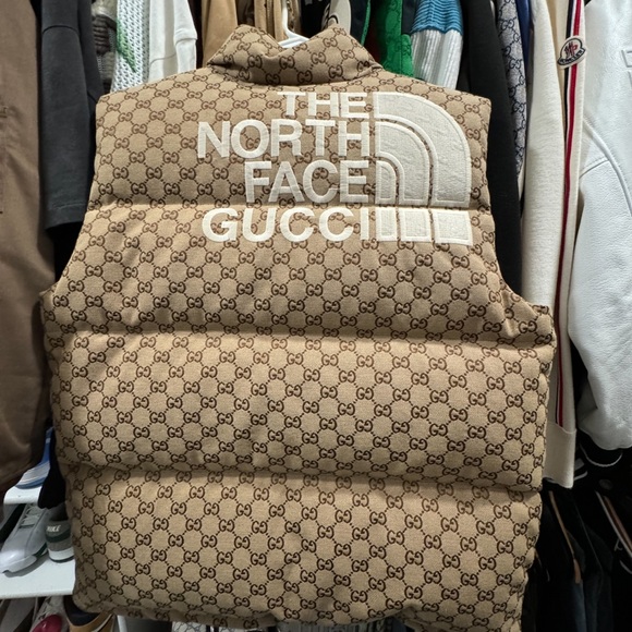 GUCCI X SUPREME VEST - Picture 3 of 3